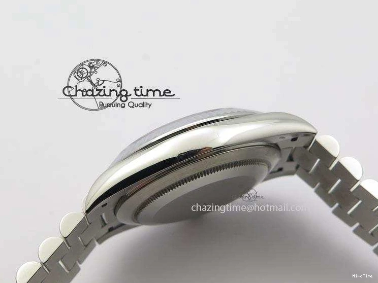 MiroTime 0424 Stretchable DayDate 40mm BP-Maker 228206 SS Green Roman Dial (Fluted Bezel) On SS Bracelet ETA 3904